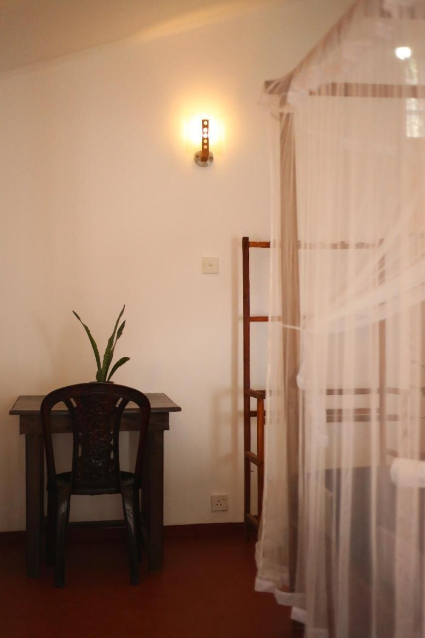 Bakery Family Guest House 미리사 외부 사진